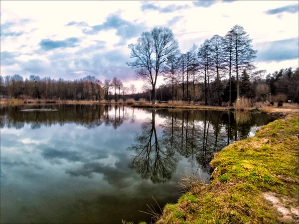 Wieczor nad zalewem 4 zachod slonca  chmury