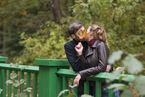 Mutlu çift aşık. Karı koca