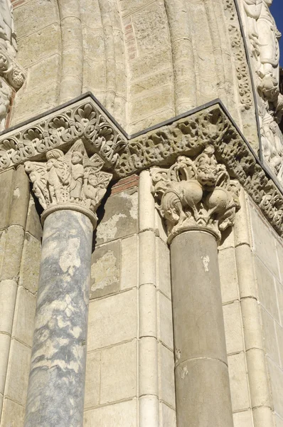 Detail of the door of Saint Sernin, Toulouse, France — Stock Photo, Image