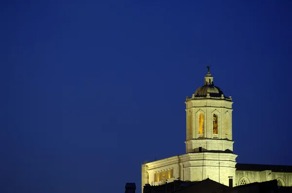 Noite da Catedral de Girona, Catalunha, Espanha — Fotografia de Stock