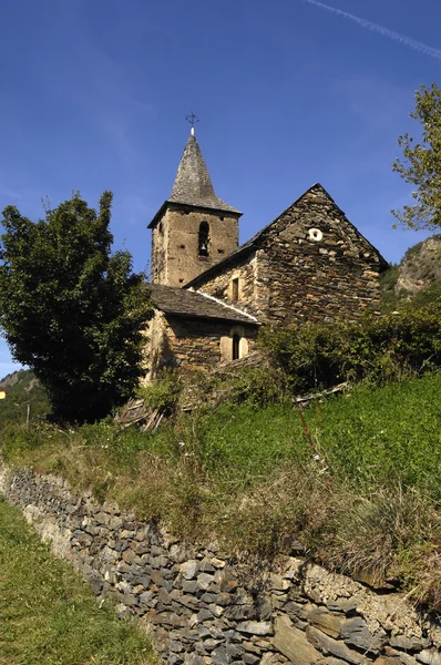 Sant Roc kerk van Begos, village, Aran vallei, Lleida provincie, berg van de Pyreneeën, Spanje — Stockfoto