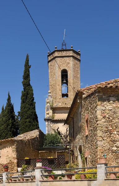 Kyrkan av Sant Genis i Monells, Baix Emporda; Girona, provinsen; — Stockfoto