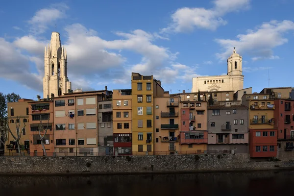 Sant Feliu és a katedrális és a Unyar házak, Katalónia, Spanyolország, Girona — Stock Fotó