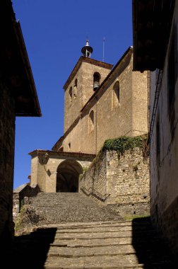 San Esteban Kilisesi, Roncal Vadisi, Roncal, Navarra, İspanya