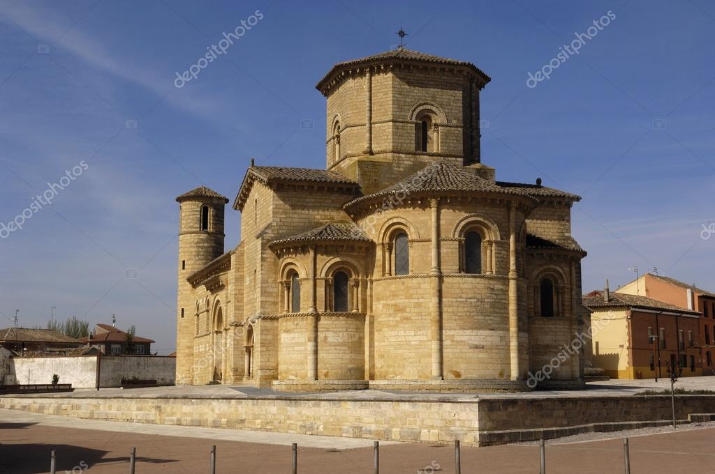 San Martin De Tours Church Fromista Palencia Stock Photo C Mariaic 82738020