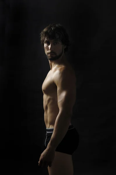 Nudo uomo mostrando il suo corpo fitness , — Foto Stock