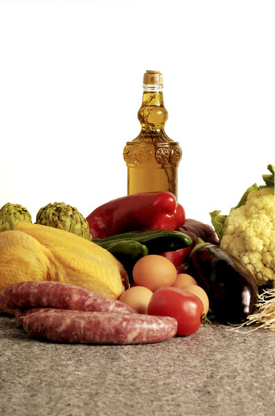 Овощи и мясо с курицей
