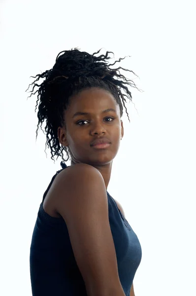 Retrato de jovem mulher negra — Fotografia de Stock