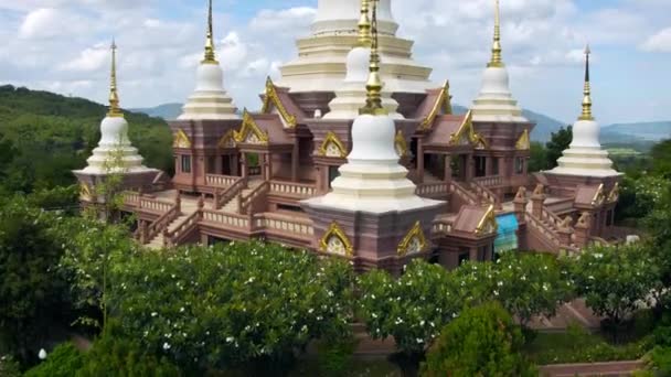 Antenne Chedi beschoten Pak chong Thailand. — Stockvideo