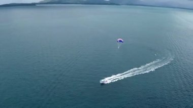 Hava atış Para yelken.