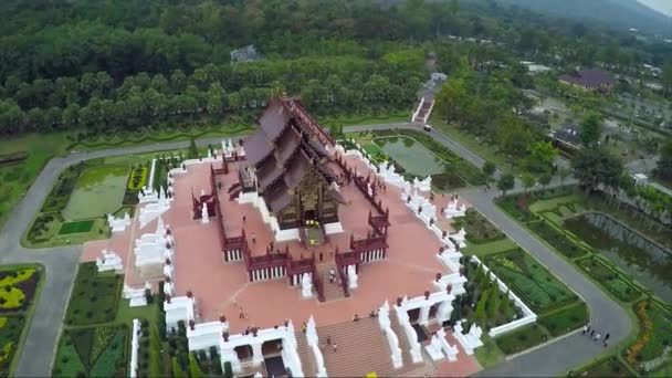 Luftaufnahme auf königliche Flora rajchapurk chiang mai, Thailand. — Stockvideo