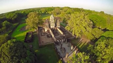 Uçan ateş: Sukhothai, Thailand