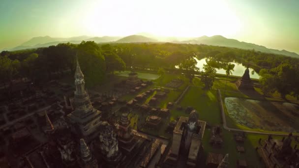 Voando tiro em Sukhothai, Tailândia — Vídeo de Stock