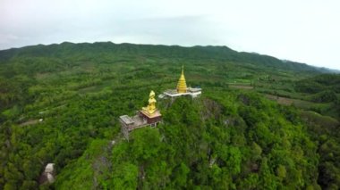 Phrae, Thailand, dağ tapınak çevresinde hava atış.