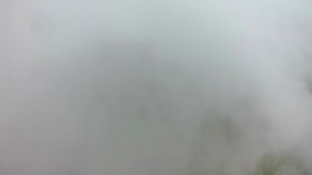 Воздушная дорога в горах . — стоковое видео