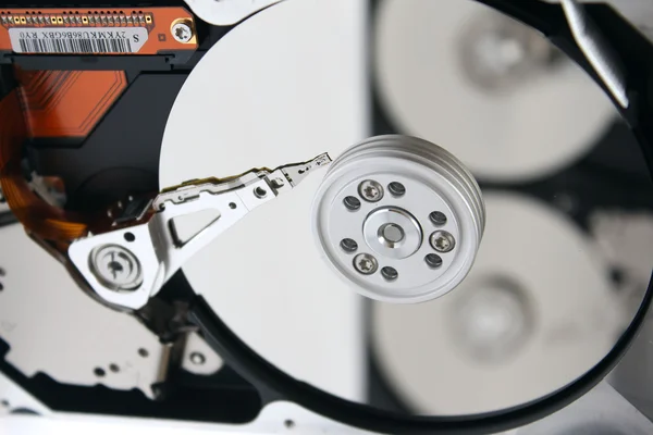 Close up inside of Harddrive (HDD) on white background — Stock Photo, Image