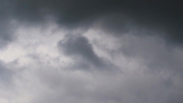 Stürmische Dunkle Wolken Himmel — Stockvideo