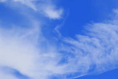 Yağmurlu bir günde bulut oluşumları