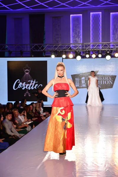 Timisoara Roemenië Mei 2019 Modelwandeling Timisoara Fashion Week Derde Editie — Stockfoto