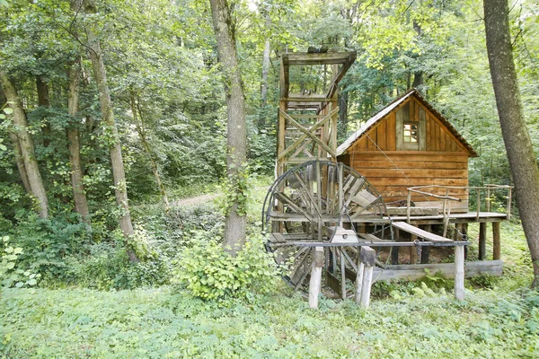 Oude Houten Molen Het Woud — Stockfoto