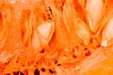 Kesilen ham balkabağının ayrıntıları