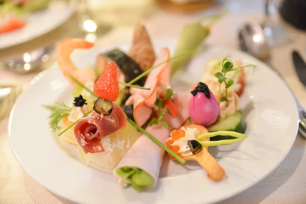 Food Appetizer Plate — Stock Photo, Image