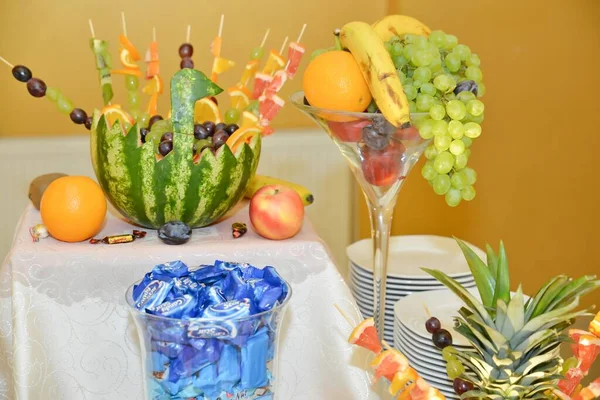 Arreglos Frutas Mesa Para Recepción Boda —  Fotos de Stock