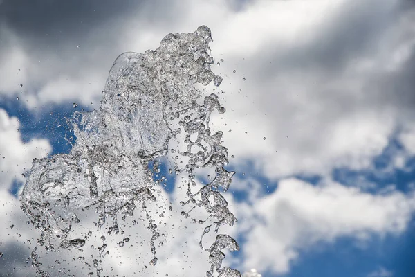 Wasser Spritzt Den Himmel — Stockfoto