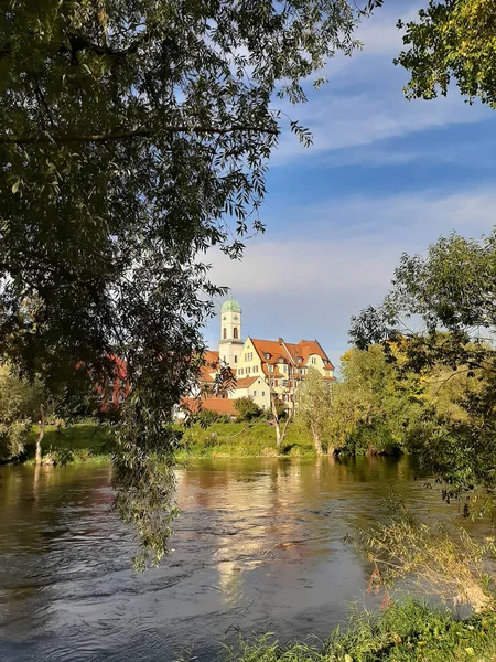 Vårlandskap Nära Floden Donau Staden Regensburg Tyskland — Stockfoto