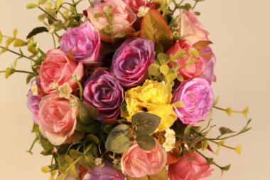 Güzel buket beyaz aranjman