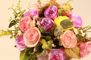 Güzel buket beyaz aranjman