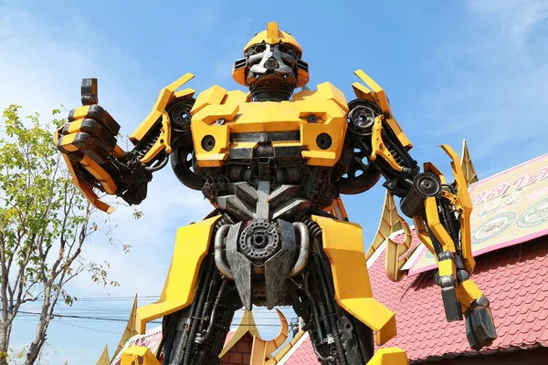 AYUTTAYA, THAILAND - December 30, 2014: The replica of Bumblebee — 图库照片