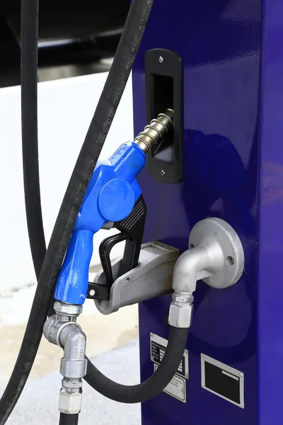 Petrol pump filling — Stock Photo, Image