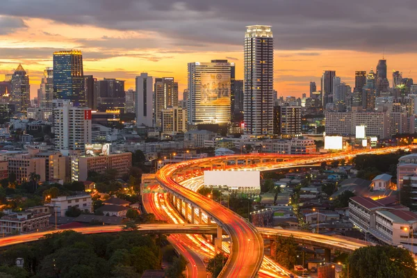 Panoramautsikt över bygga moderna stadsdel i Bangkok. S-formad — Stockfoto