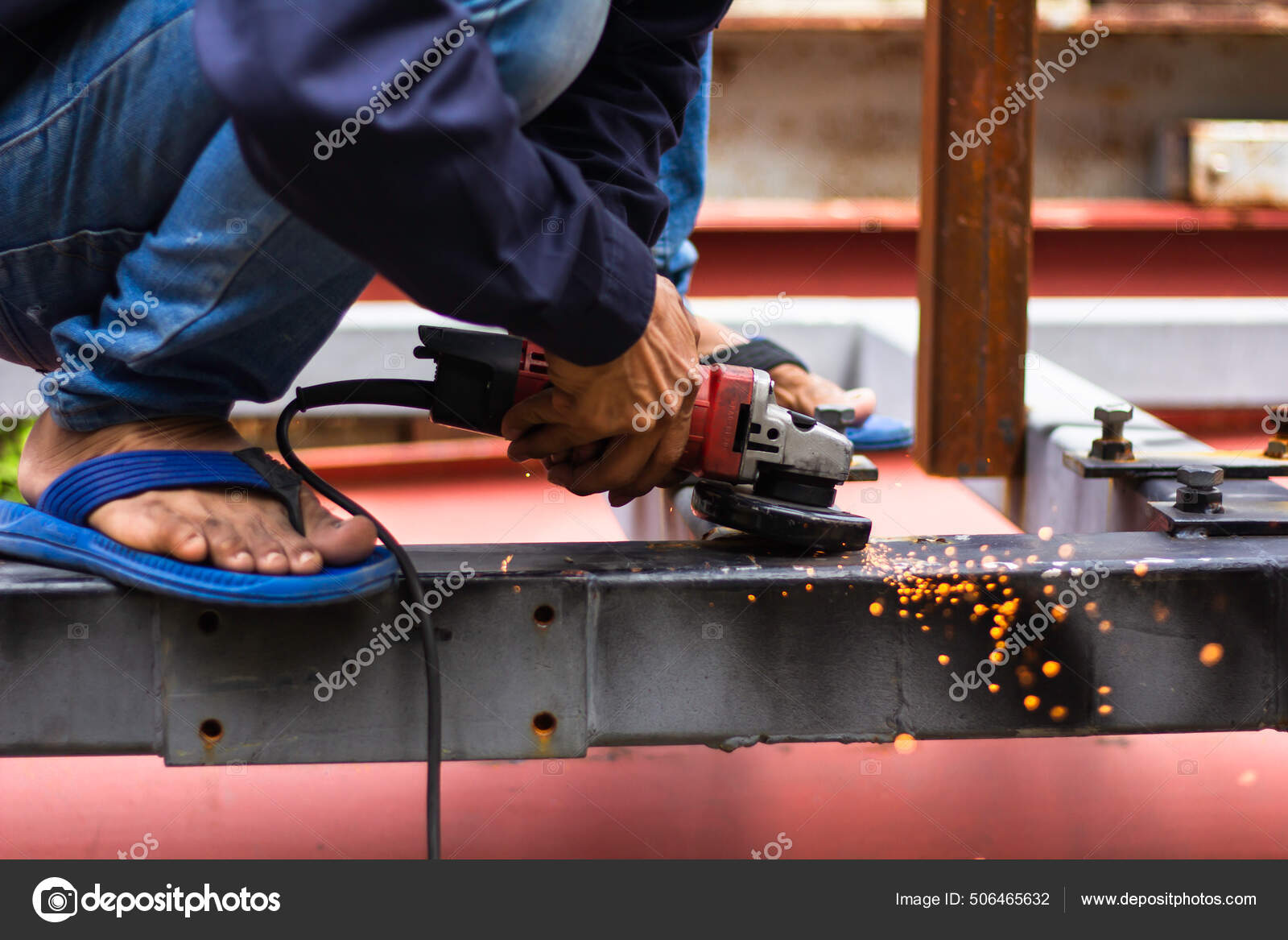 Roofer Que Trabaja Trabajo Protección Guantes Desgaste Uso Construcción  Construcción: fotografía de stock © billiondigital #483066518