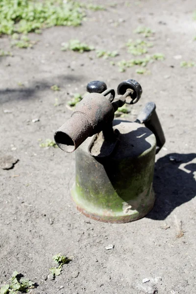 Lehim lâmbası. Fotoğraf.