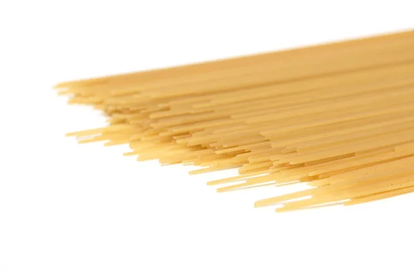 Spaghettis aux pâtes jaunes. Photographie . — Photo