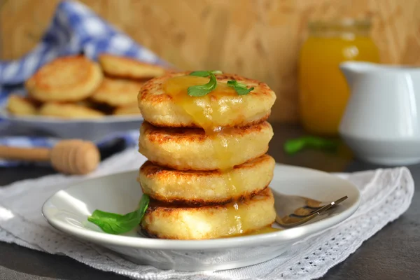 Süzme peynir Cheesecakes