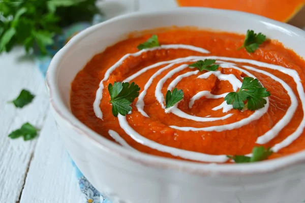 Cream of pumpkin soup and lentils, pumpkin puree — Stock Photo, Image