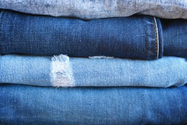 Moda ve şık kıyafet - bir sürü farklı kot 