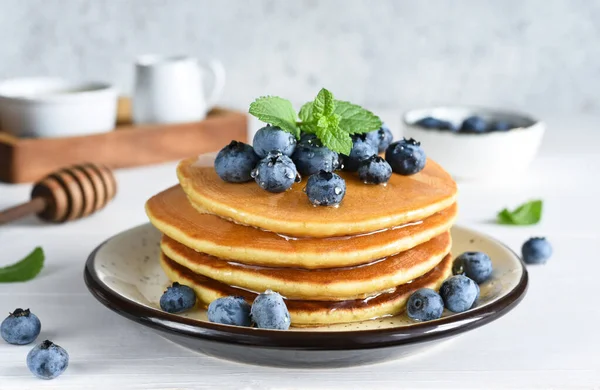 Homemade Pancakes White Plate Honey Blueberries Breakfast Good Morning — Stock Photo, Image