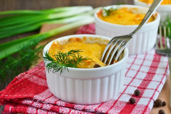 Julienne mit Pilzen — Stockfoto