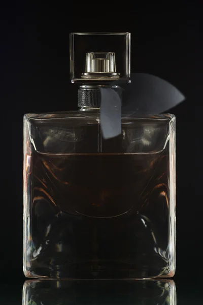 Gesicht einer Parfümflasche. — Stockfoto