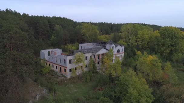 Vedere Aeriană Unei Case Abandonate Pădure Construcția Casei Fost Niciodată — Videoclip de stoc