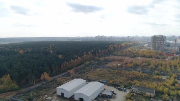 Vista Aérea Del Sitio Construcción Zona Industrial Almacenes Las Afueras — Vídeo de stock