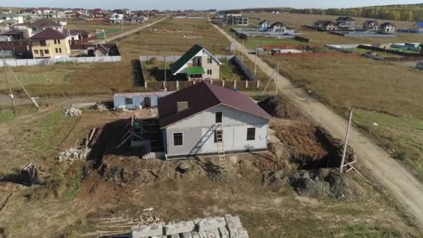 Volando Alrededor Del Sitio Construcción Con Inacabada Casa Eficiencia Energética — Vídeo de stock