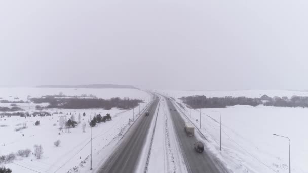 Aerial View Winter Highway Cars Trucks Coming Nearby Small Village — Stock Video