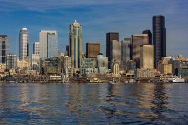 Seattle waterfront sağ tarafında