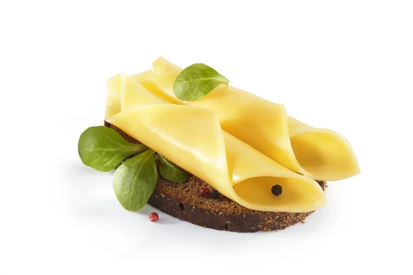 sandviç sebze, peynir ve otlar, backgrou üzerinde izole