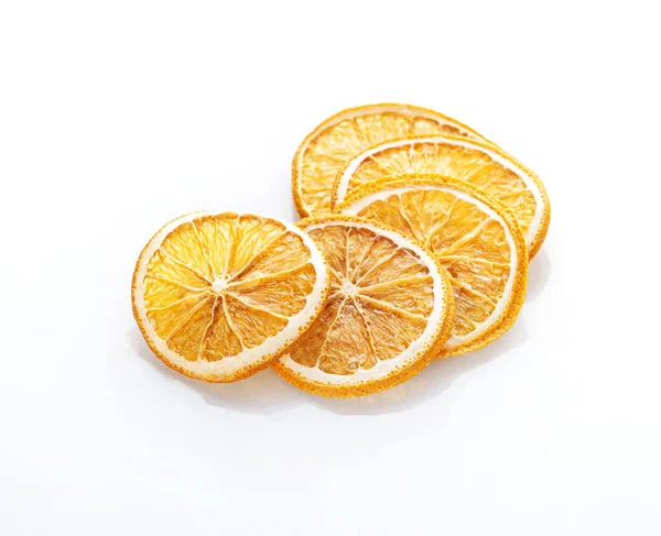 Στρογγυλές Φέτες Αποξηραμένου Πορτοκαλιού Απομονωμένες Λευκό Φόντο — Φωτογραφία Αρχείου